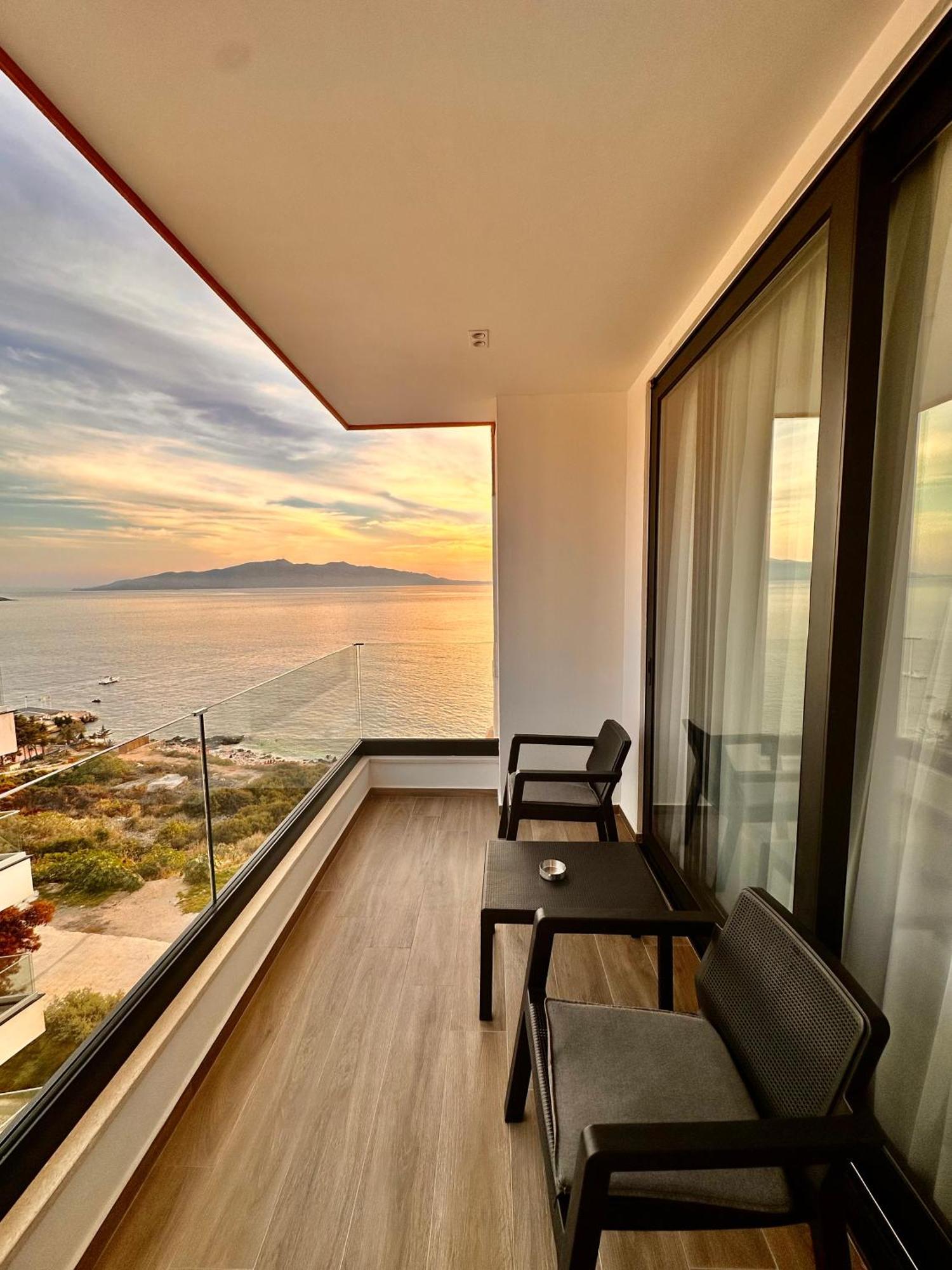 Lookout Apartments Sarandë Exterior foto